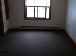 111 Brush St APT 4, Saint Johns, MI 48879