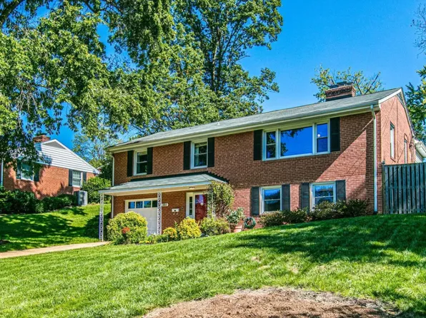 7811 Greeley Blvd, Springfield, VA 22152