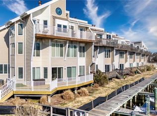 100 Pinewood Rd APT 128, Virginia Beach, VA 23451