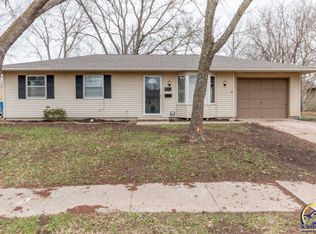 4012 SW 33rd Ter, Topeka, KS 66614
