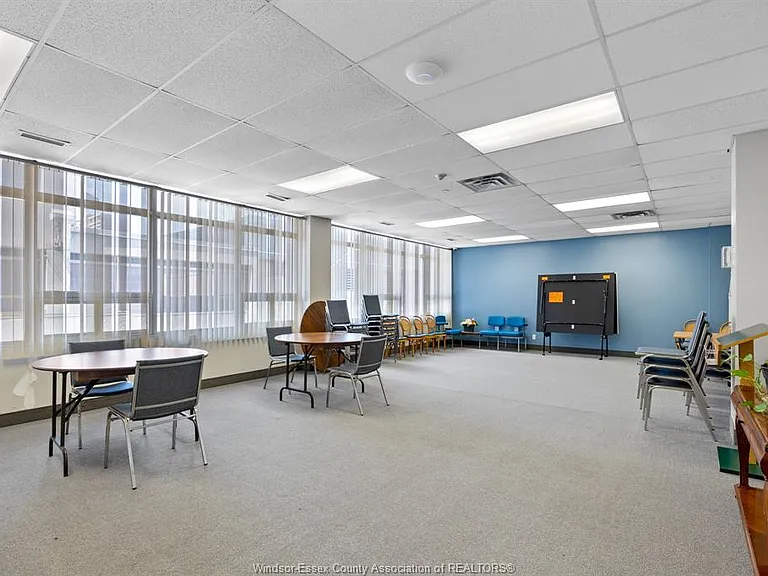 540 Ouellette Ave #7E — Photo 30