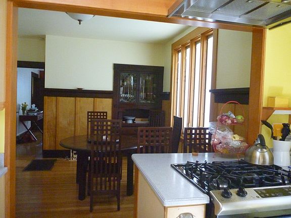 Kitchen to Dining room