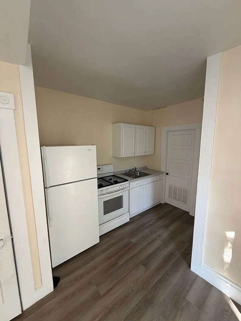 1 bed, $1,499 — Photo 3