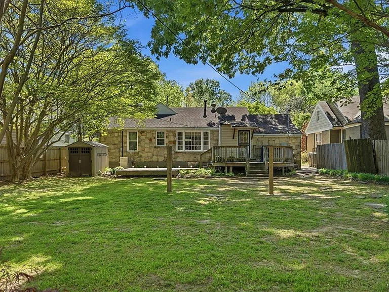 3784 Philwood Ave — Photo 35