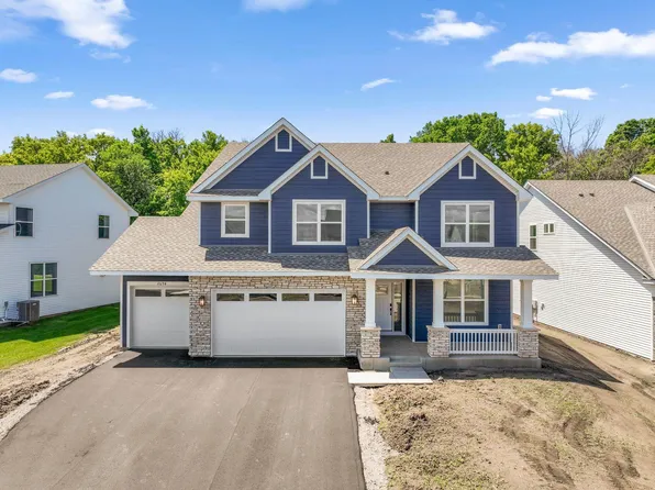 2694 Aspen Dr, Shakopee, MN 55379
