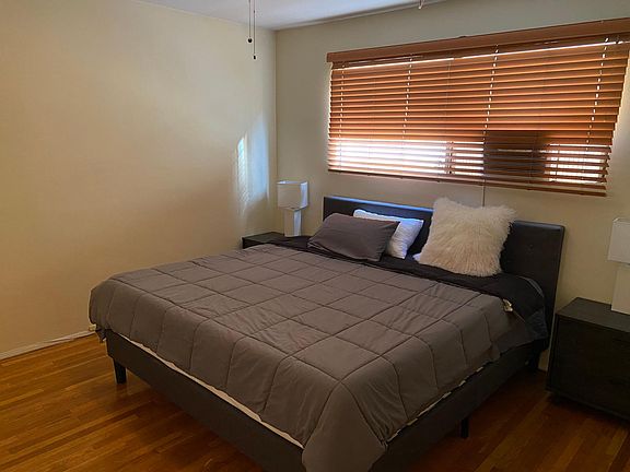 5th image of 1009 N Croft Ave APT 2