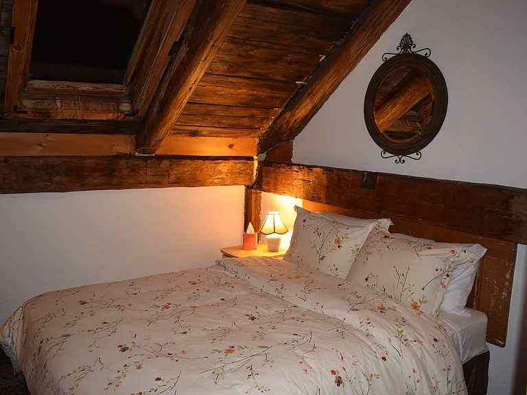 Bedroom 1 - Rafters