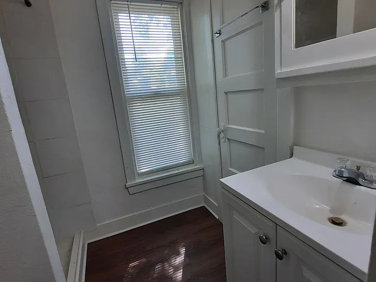 715 Arapahoe St #A — Photo 8