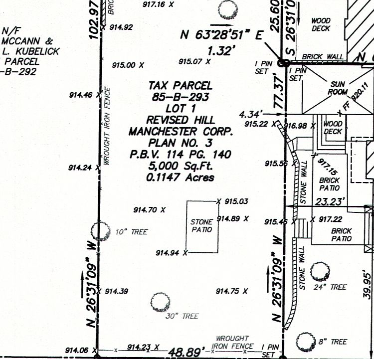 2nd image of Howe St