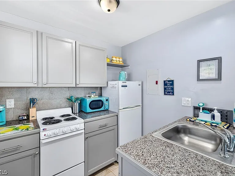 4831 Tudor Dr #1 — Photo 24