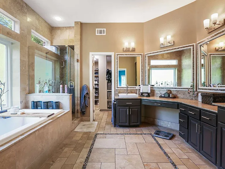 5609 Painted Valley Dr — Photo 11