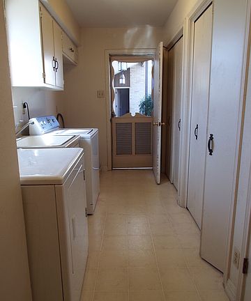 5th image of 6130 Windrock Dr