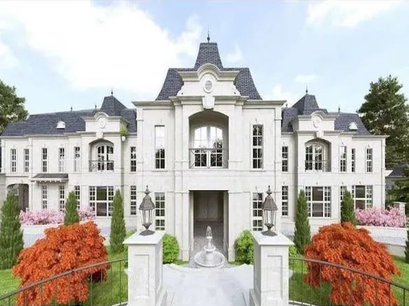 13267 Crescent Rd, Surrey, BC V4P 1J5