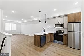 1st image of 2643 N 6th St #1
