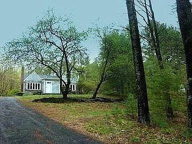 51 Saugerties Rd — Photo 36