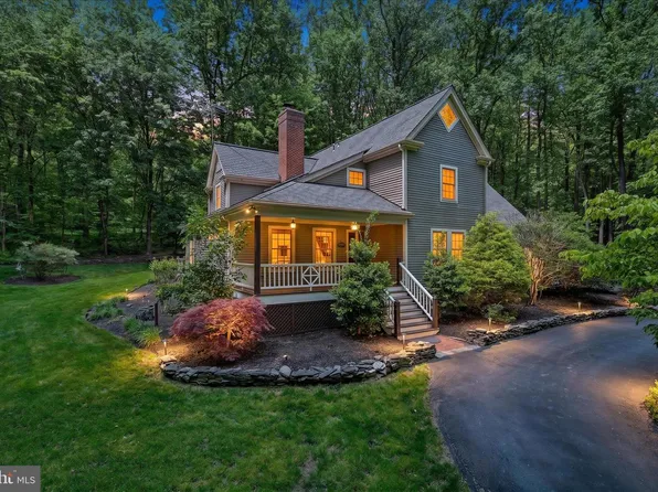 38074 Stevens Rd, Lovettsville, VA 20180