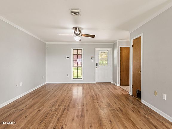 4th image of 2140 Lucien Rd