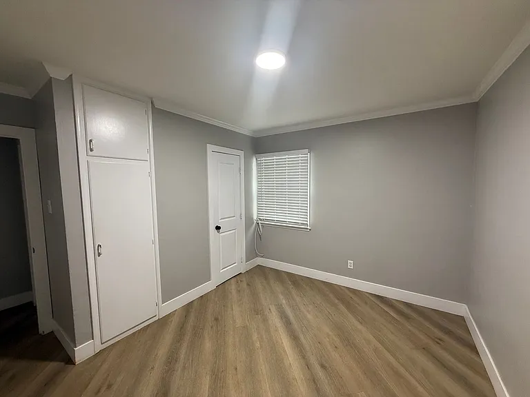 1032 California St — Photo 31