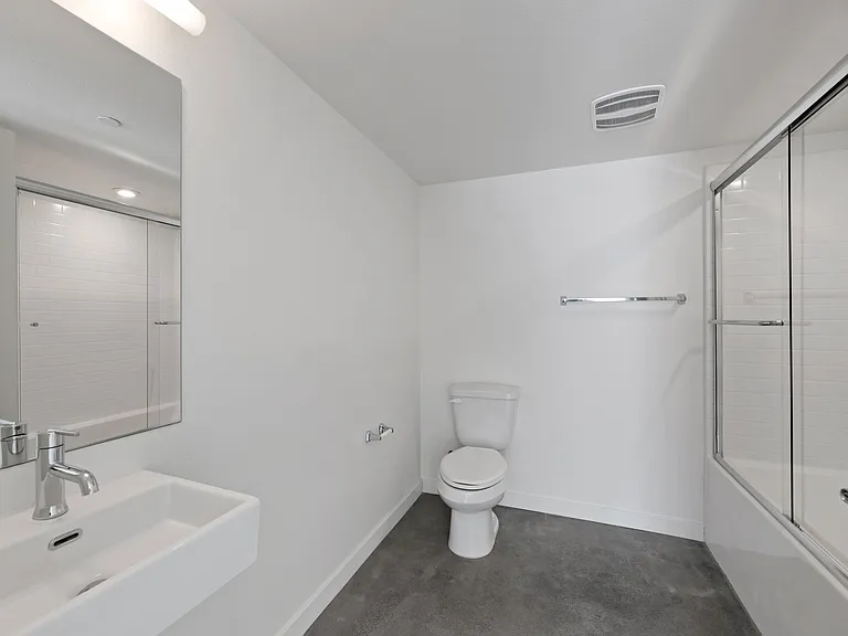 5900 Severin Dr — Photo 30