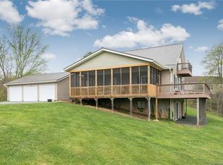 35 Alexis Dr, Leicester, NC 28748