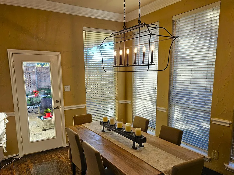 View of Breakfast area and door to back yard.