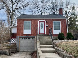 1115 McPherson Ave, Alton, IL 62002