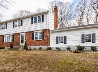 81 Midland Rd, Trumbull, CT 06611