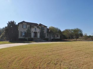 127 Ridgelake Dr, Tupelo, MS 38801