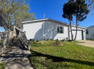 567 Huntsbridge Rd, Matteson, IL 60443