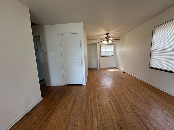 3rd image of 400 Lancashire Rd