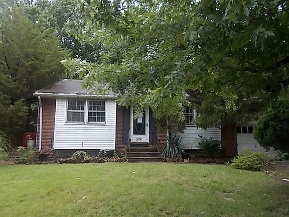 5th image of 526 Hillside Ter