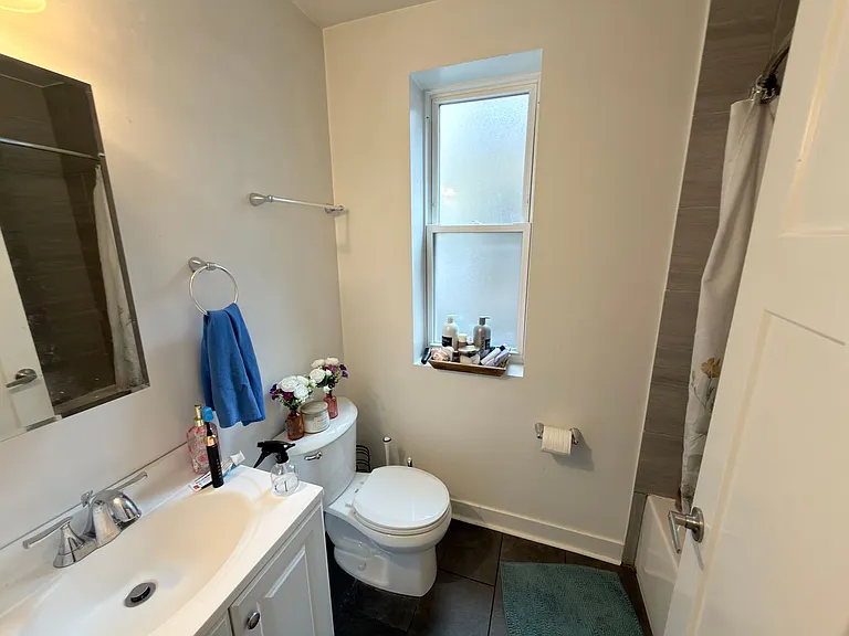 4117 W Lawrence Ave #2N — Photo 6