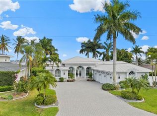 3805 SE 21st Pl, Cape Coral, FL 33904