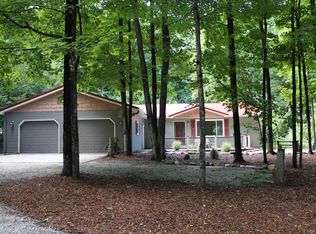 8736 Bliss Rd, Bellaire, MI 49615