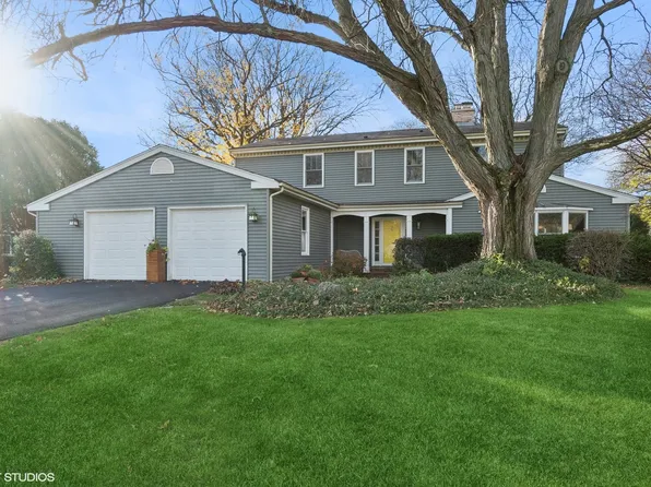 1117 Dover Ct, Batavia, IL 60510