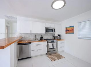 1453 NW 10th St #1, Dania, FL 33004