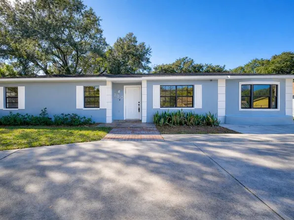 720 Swiss Dr, Lakeland, FL 33810