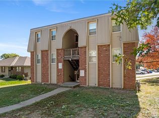 9201 E 53rd Ter, Raytown, MO 64133