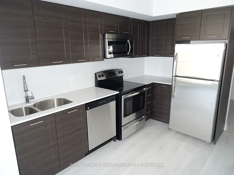2220 Lake Shore Blvd W #3203 — Photo 13