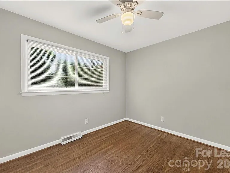 3237 Harrow Pl — Photo 25