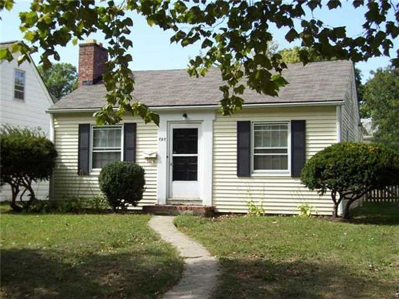 2nd image of 797 Grandon Ave