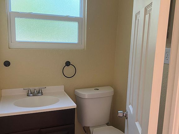 5th image of 69 W Bay St #108