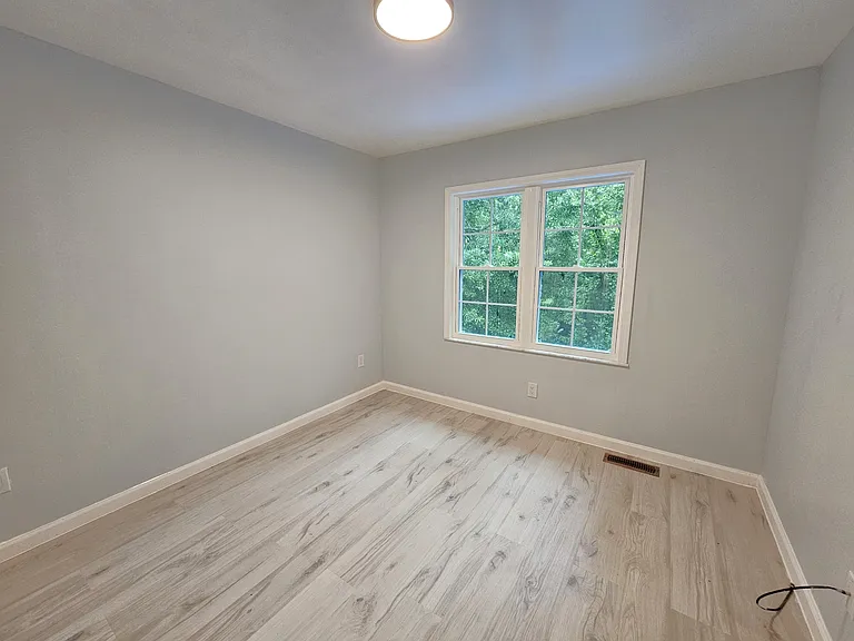 35 Summercreek Dr — Photo 21