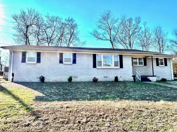 121 Wallace Cir, Killen, AL 35645