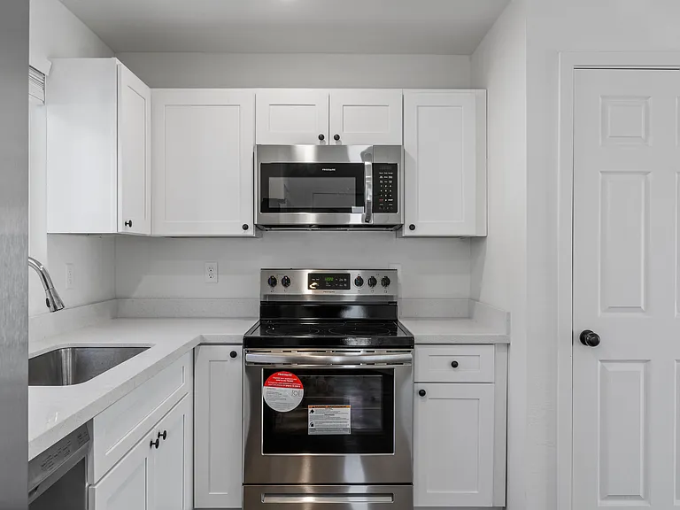 4037 S 12th St #5 — Photo 18
