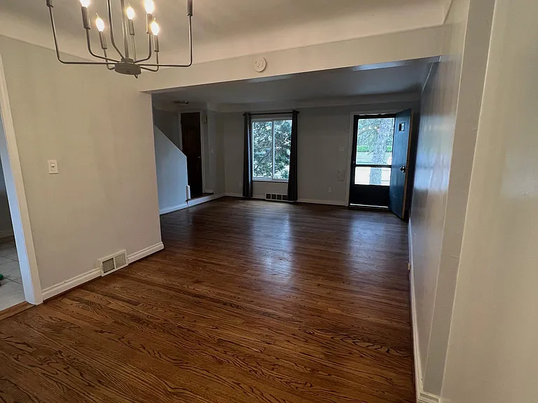 1075 Wimbleton Dr #1075 — Photo 4