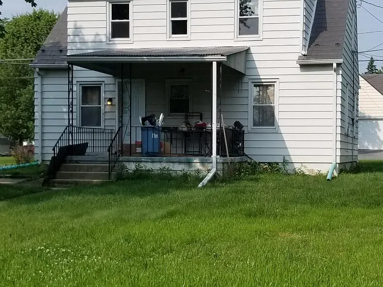 1506 Church Rd — Photo 2