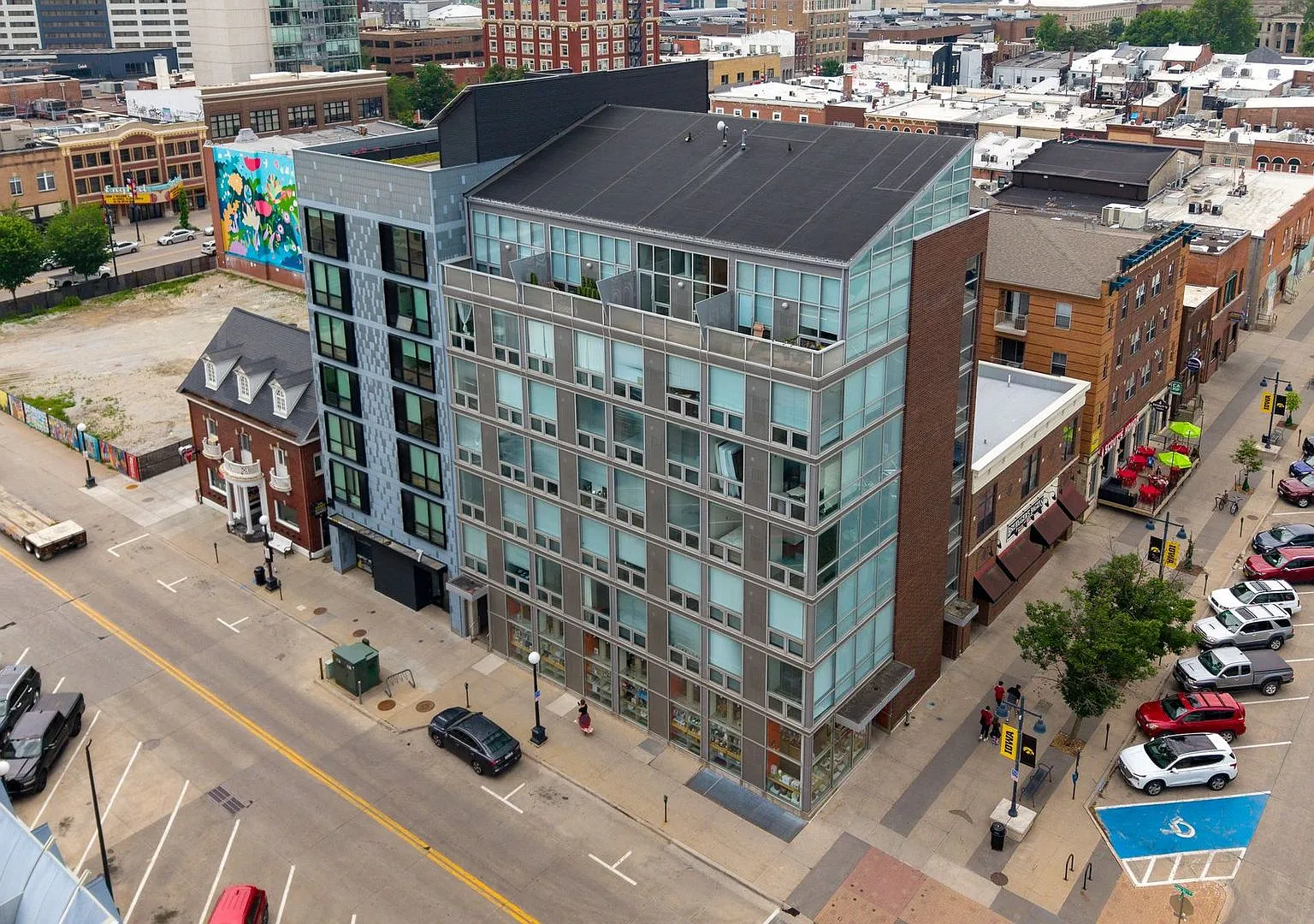 Vogel House Apartments — Photo 3