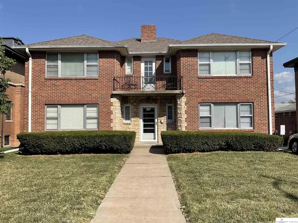 507 S 36th St, Omaha, NE 68105