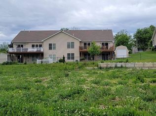 1806 E 6th St #A, Coal Valley, IL 61240